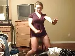 Hãy để tôi phim sex vú to làm tình đặt trên quần lót trước khi thủ dâm JOI