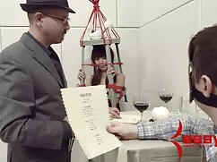 Hậu, Thiên phim sex gái vú to thần thời trang cao cấp là lạm dụng