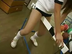 Nghiệp cô gái sex chị gái vú to tóc vàng yêu bác sĩ gia