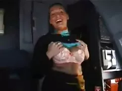 Mẹ phim sex vú to chảy sữa thủ dâm